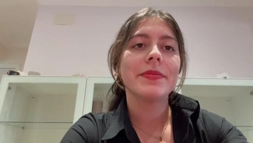Fotograma del vídeo testimonio de Ana