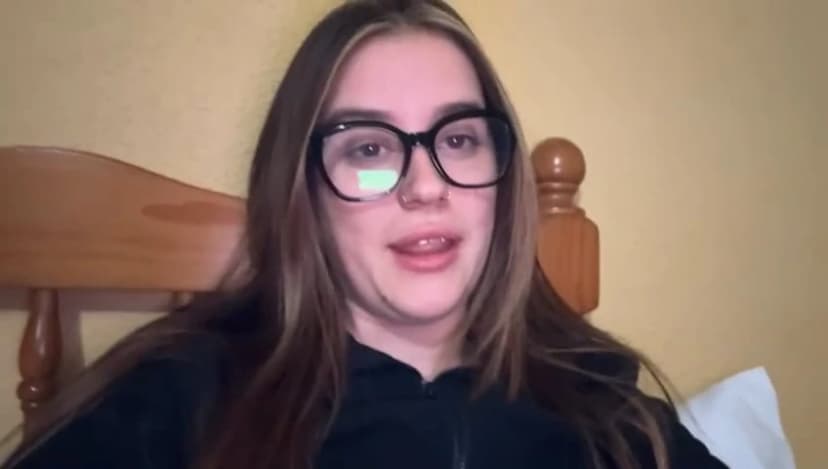 Fotograma del vídeo testimonio de Sara